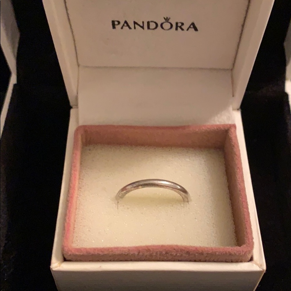 Simple sterling silver Pandora ring